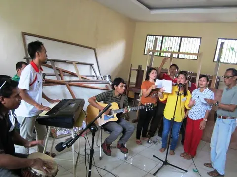 Tim Ahe - Rekaman lagu